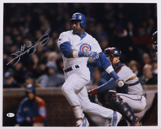 Sammy Sosa Signed Cubs 16x20 Photo (Beckett)