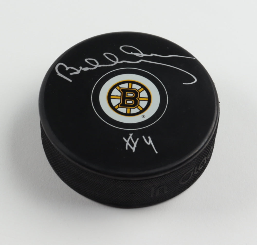 Bobby Orr Signed Bruins Logo Hockey Puck (Beckett COA)