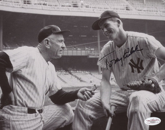 Tony Kubek Signed Yankees 8x10 Photo (JSA COA)