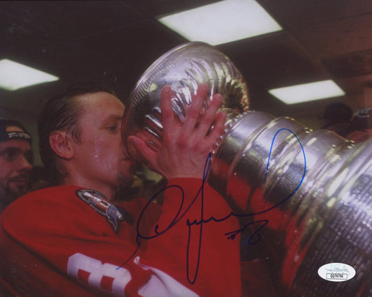 Igor Larionov Signed Red Wings 8x10 Photo (JSA COA)