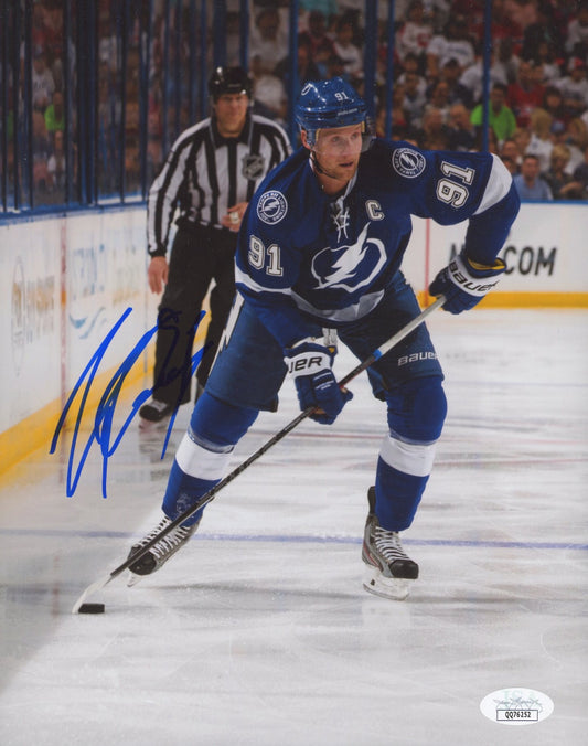 Steven Stamkos Signed Lightning 8x10 Photo (JSA COA)