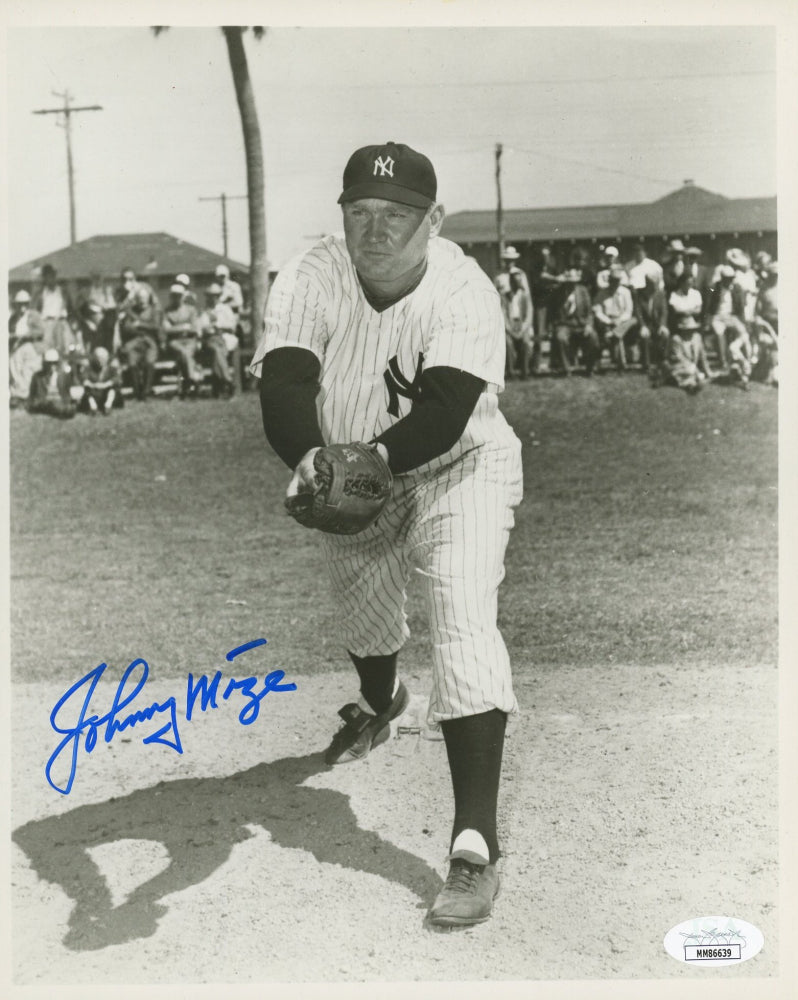 Johnny Mize Signed Yankees 8x10 Photo (JSA COA)