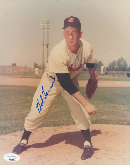 Bob Lemon Signed Indians 8x10 Photo (JSA COA)