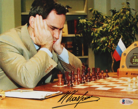 Garry Kasparov Signed 8x10 Photo (Beckett COA)