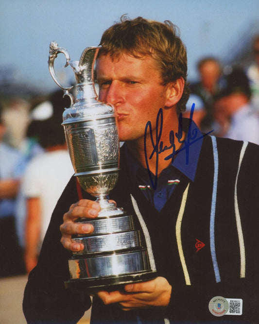 Sandy Lyle Signed 8x10 Photo (Beckett COA)