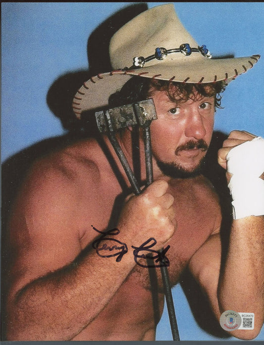 Terry Funk Signed WWE 8x10 Photo (Beckett)