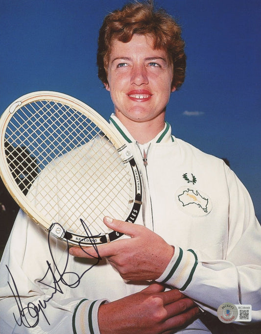 Margaret Court Signed 8x10 Photo (Beckett COA)