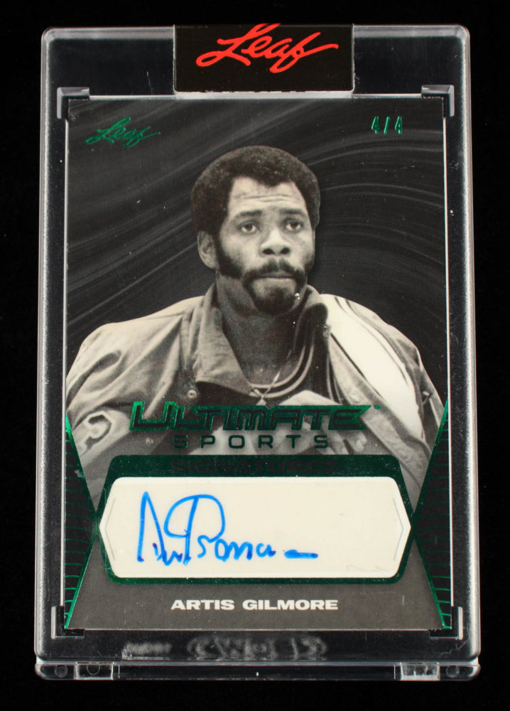 Artis Gilmore 2021 Leaf Ultimate Sports Autographs Emerald #USAG1 - Serially Numbered #4 / 4