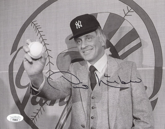 Phil Niekro Signed Yankees 8x10 Photo (JSA COA)