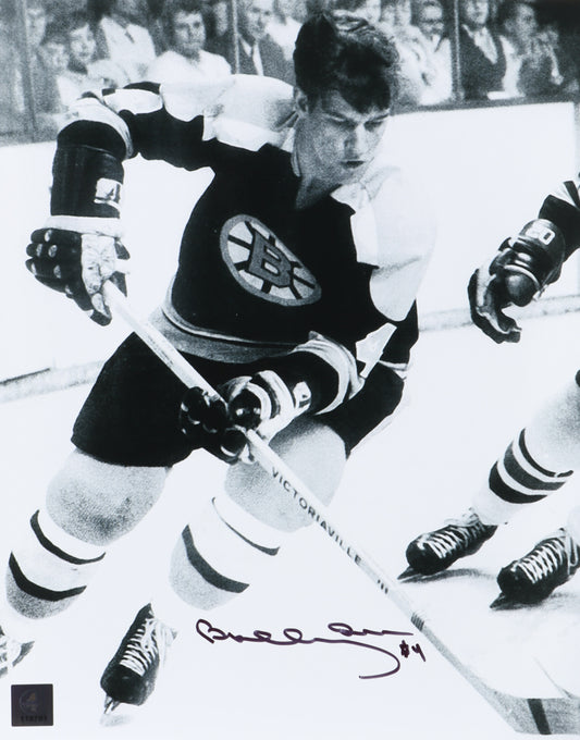 Bobby Orr Signed Bruins 11x14 Photo - Official Bobby Orr Hologram & COA