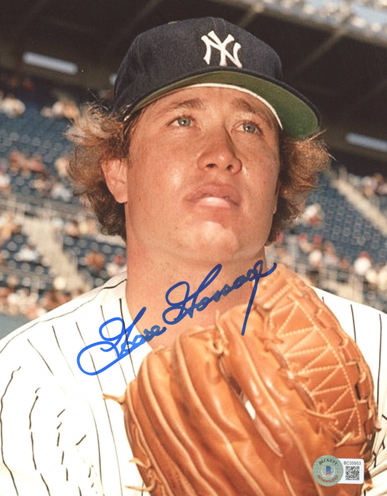 Rich "Goose" Gossage Signed Yankees 8x10 Photo (Beckett COA)