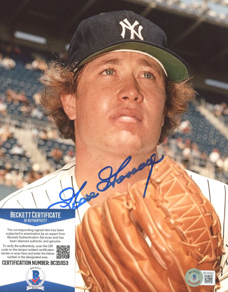 Rich "Goose" Gossage Signed Yankees 8x10 Photo (Beckett COA)