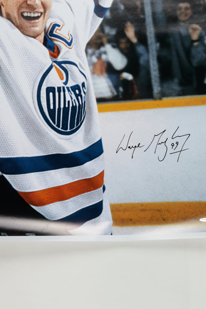 Wayne Gretzky Signed Oilers 31x41 Photo (UDA COA)