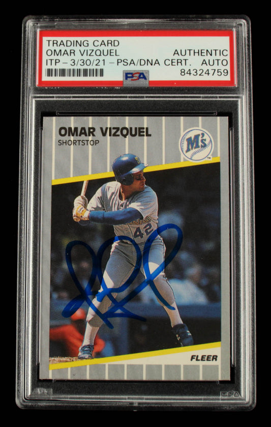 Omar Vizquel Signed 1989 Fleer Update #62  (PSA Encapsulated) Rookie Card