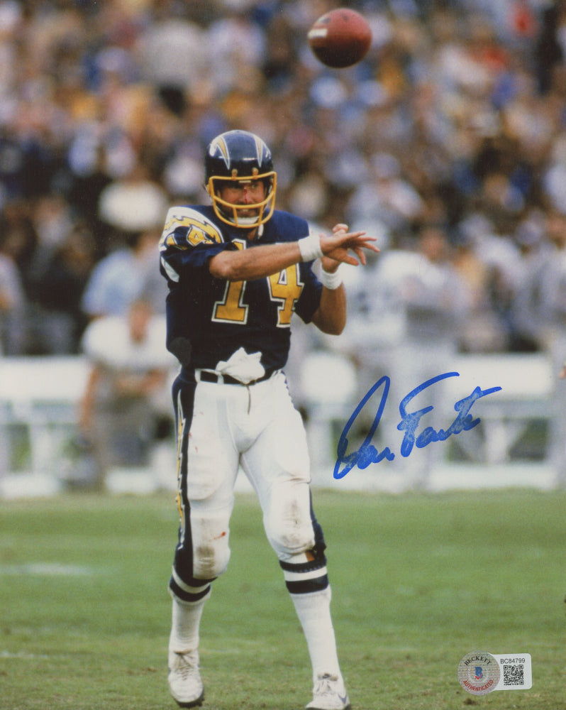 Dan Fouts Signed Chargers 8x10 Photo (Beckett)