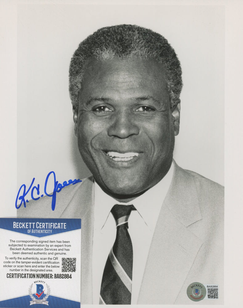 K. C. Jones Signed 8x10 Photo (Beckett)