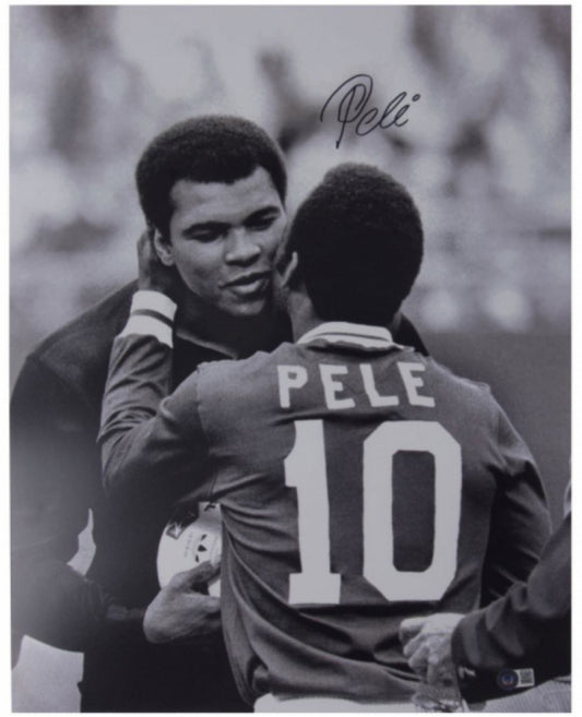Pele Signed Team Brazil 16x20 Photo (Beckett)