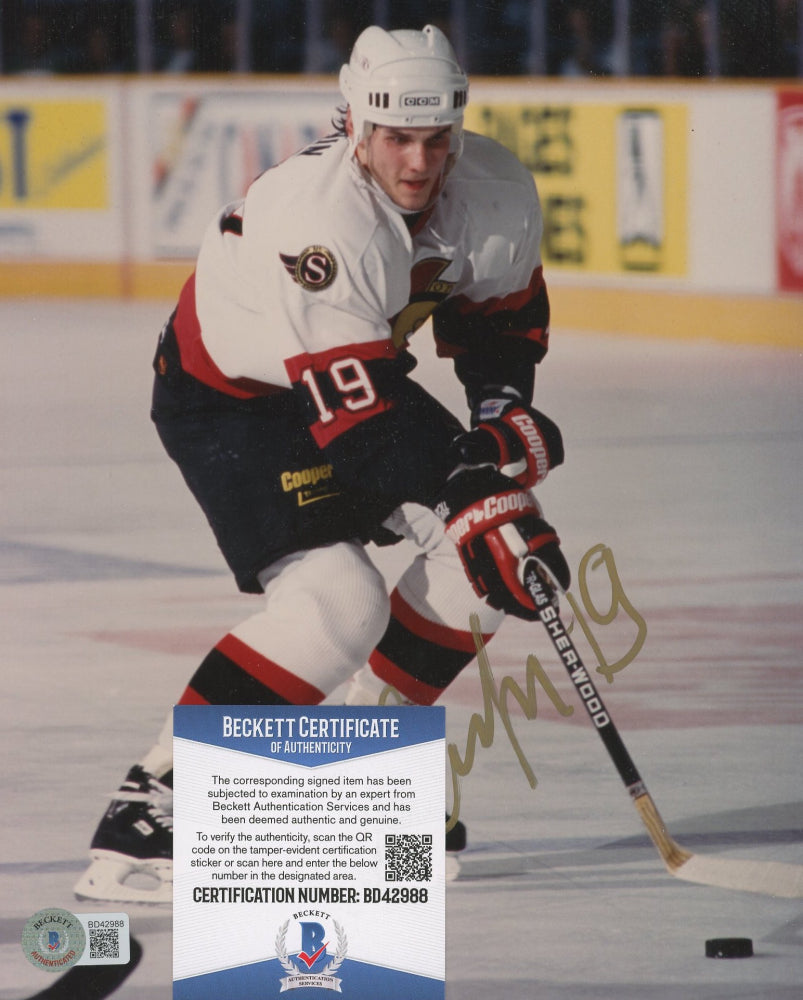 Alexei Yashin Signed Senators 8x10 Photo (Beckett)