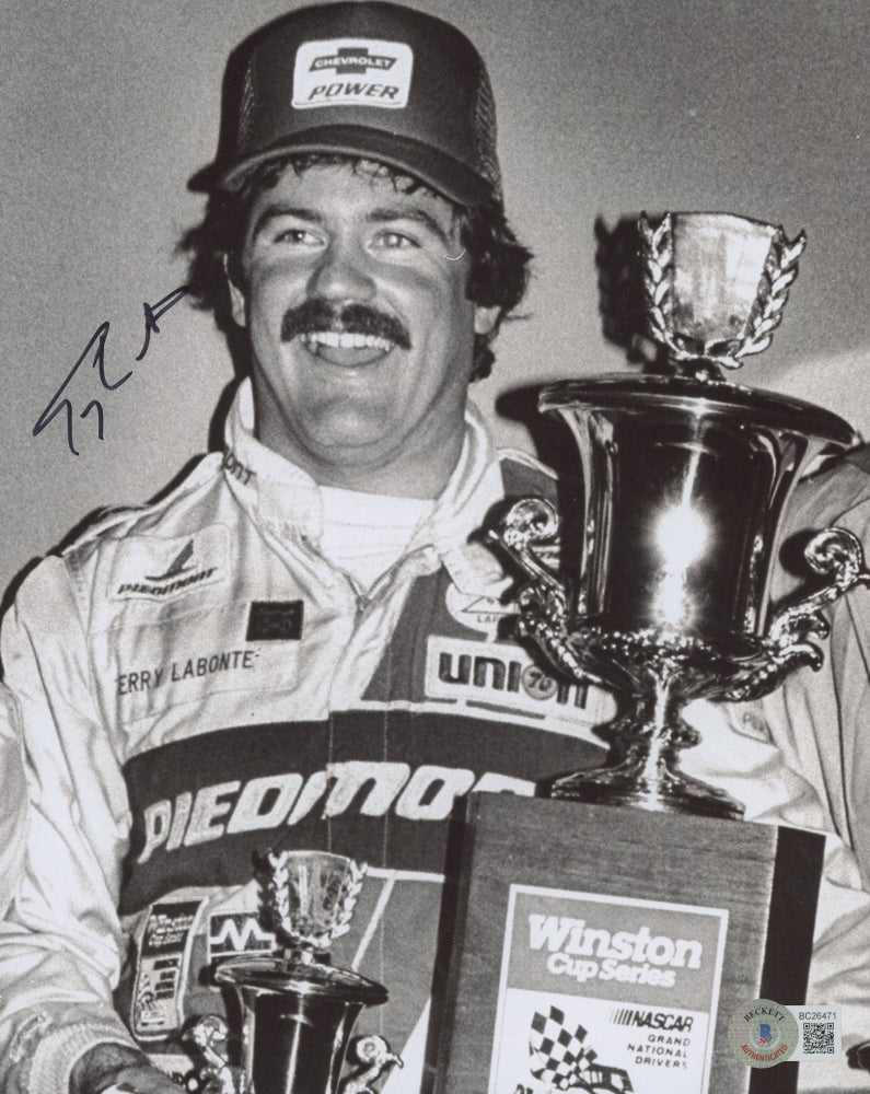 Terry Labonte Signed 8x10 Photo (Beckett)