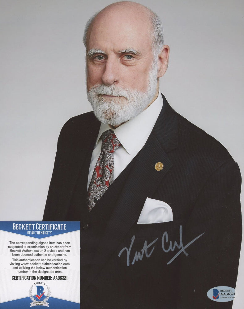 Vinton Cerf Signed 8x10 Photo (Beckett) - Creator of the internet