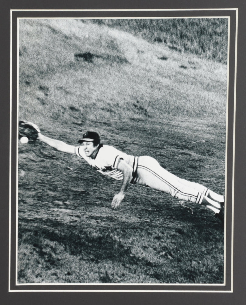 Brooks Robinson Signed (JSA) Orioles 16x20 Custom Matted Photo Display