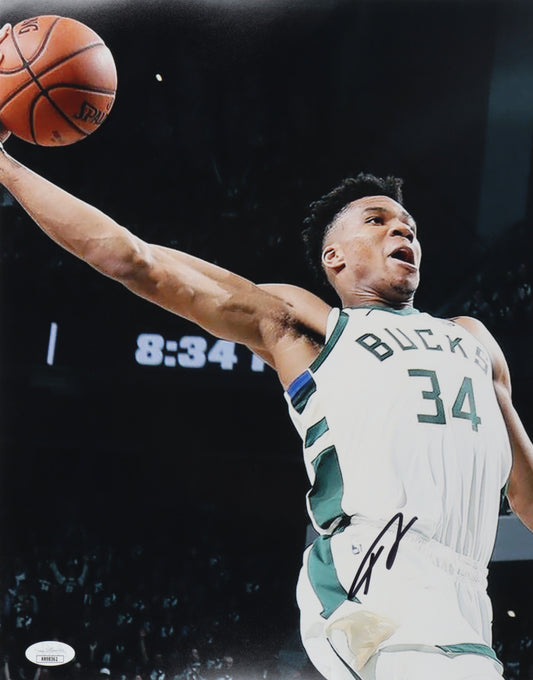 Giannis Antetokounmpo Signed Bucks 11x14 Photo (JSA)