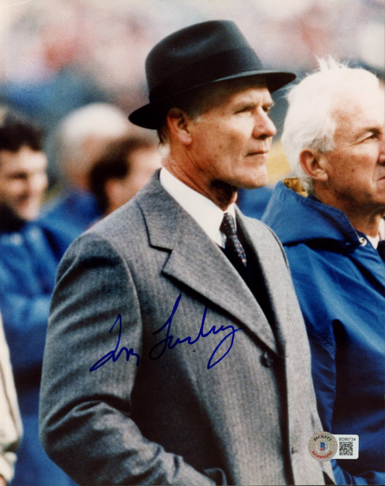 Tom Landry Signed Cowboys 8x10 Photo (Beckett)