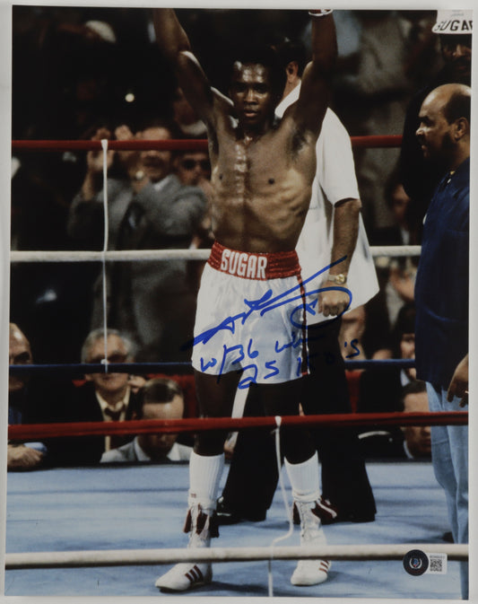 Sugar Ray Leonard Signed 11x14 Photo Inscribed "36 Wins 25 KO's" (Beckett)