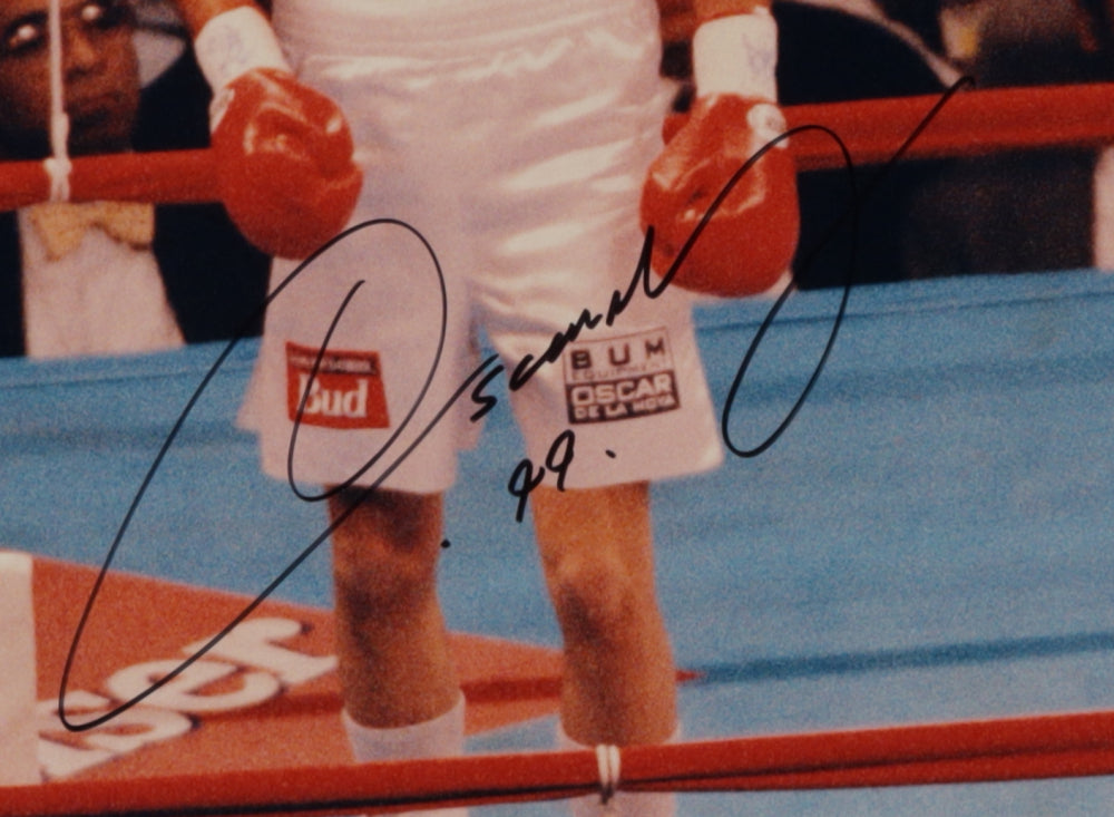 Oscar De La Hoya Signed 16x20 Photo (Beckett)