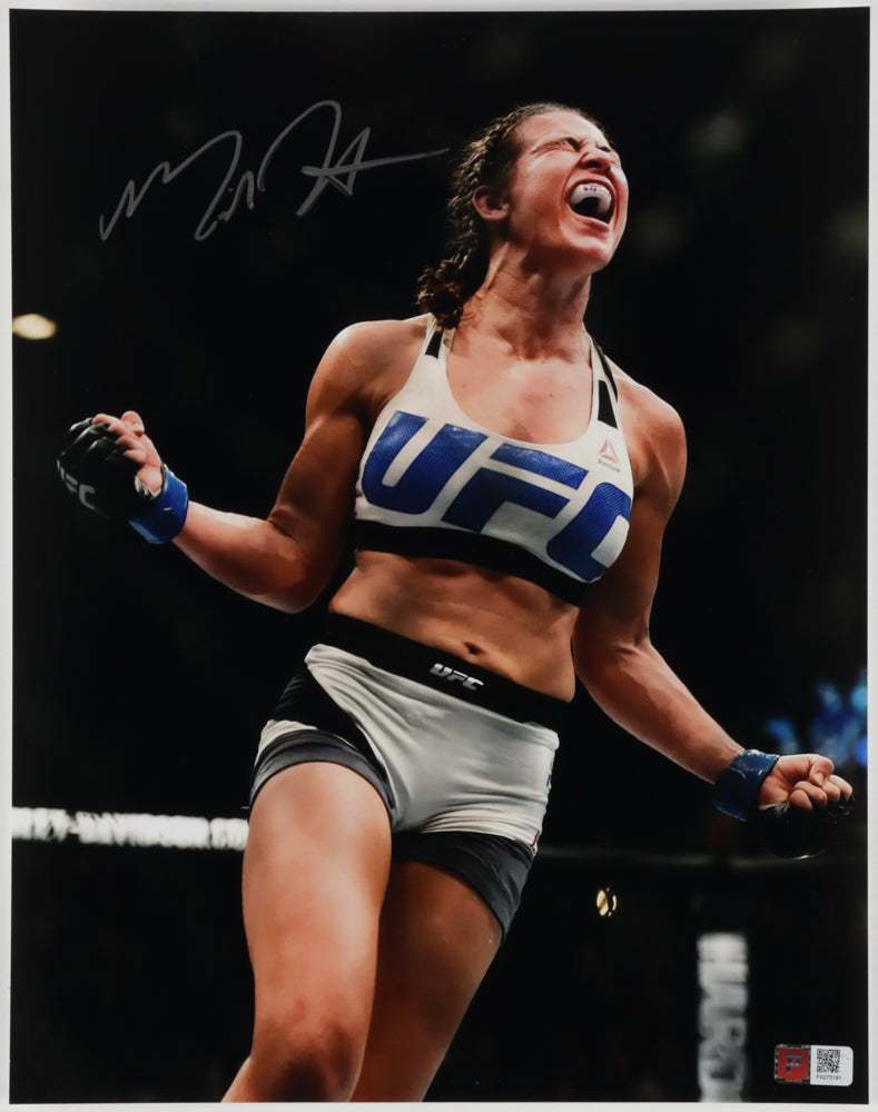 Miesha Tate Signed UFC 11x14 Photo (PA)