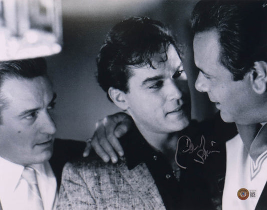 Paul Sorvino Signed "Goodfellas" 11x14 Photo (Beckett)