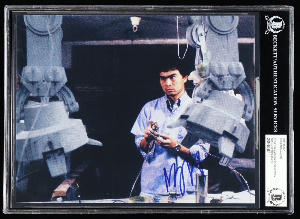 Nilo Rodis-Jamero Signed 8x10 Photo (Beckett) Star Wars Assistant Art Director of Visual Effects