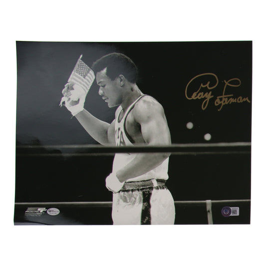 George Foreman Signed 11x14 Photo (Beckett)