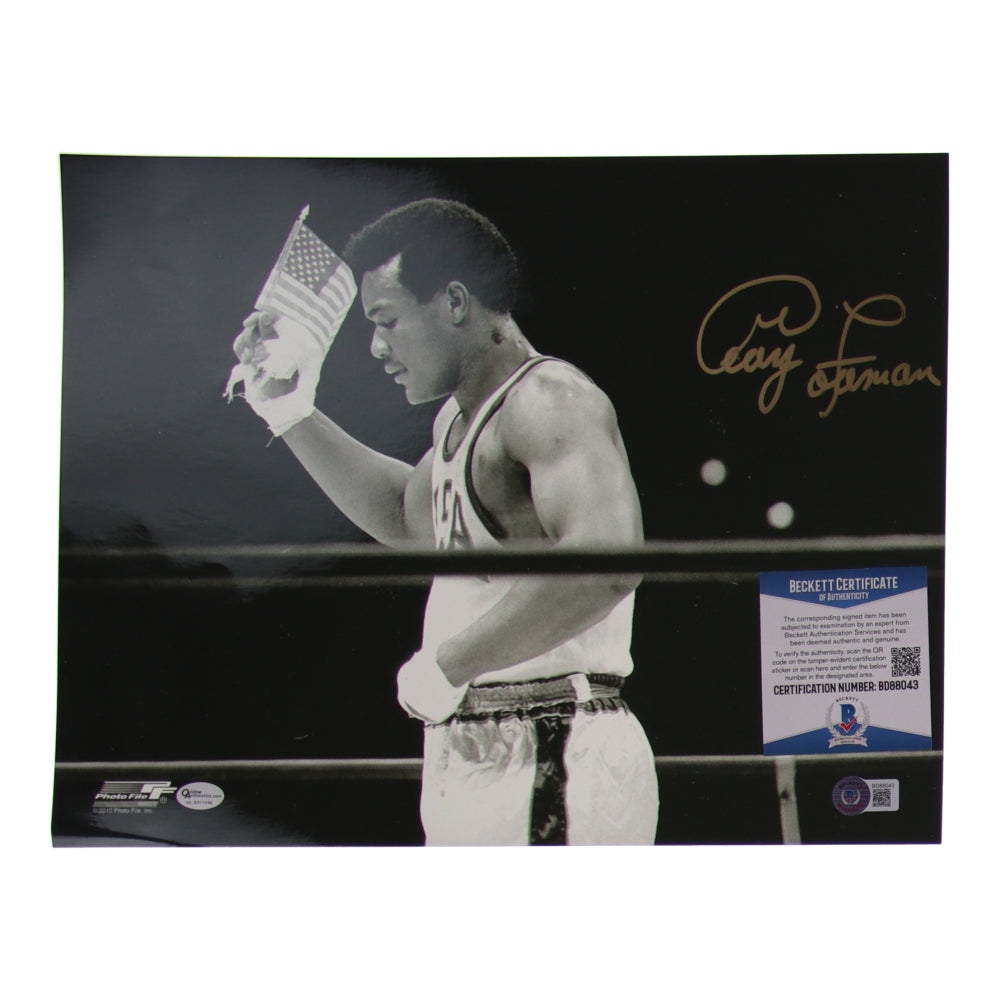 George Foreman Signed 11x14 Photo (Beckett)