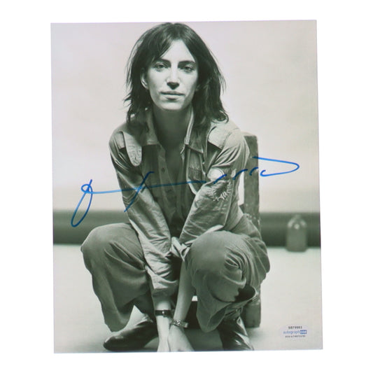 Patti Smith Signed 8x10 Photo (ACOA)