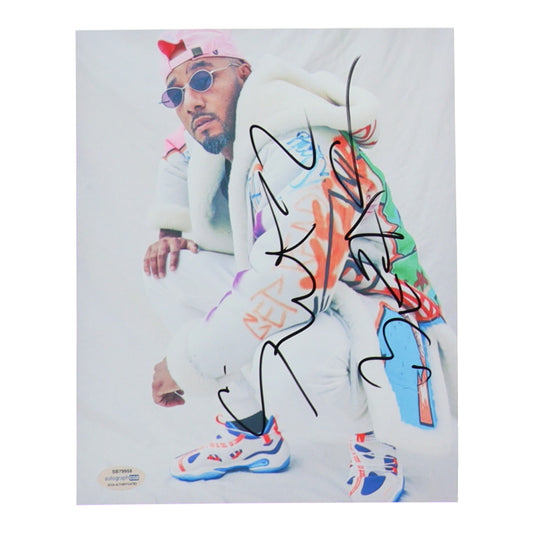 Swizz Beatz Signed 8x10 Photo (ACOA)